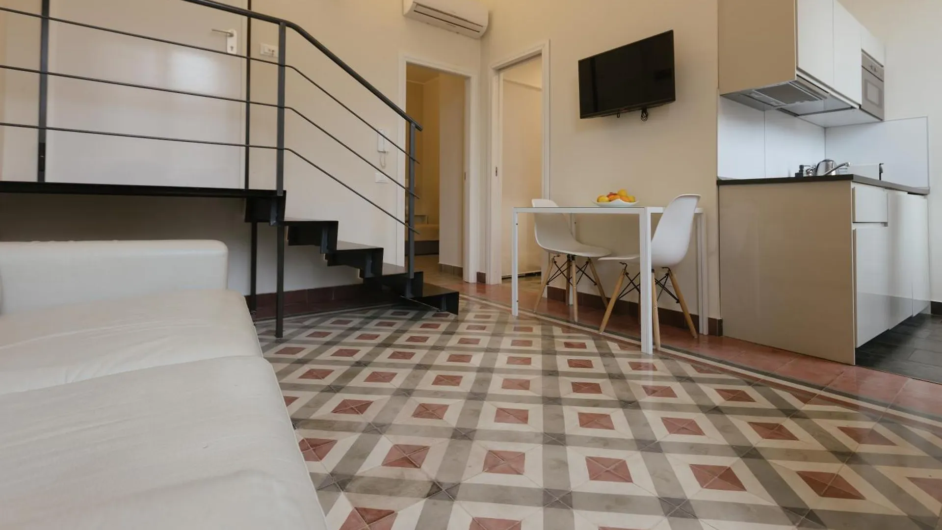 Stay In Catania 0*,  Italy